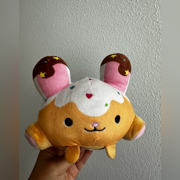 Other - Smooshy mushy toy